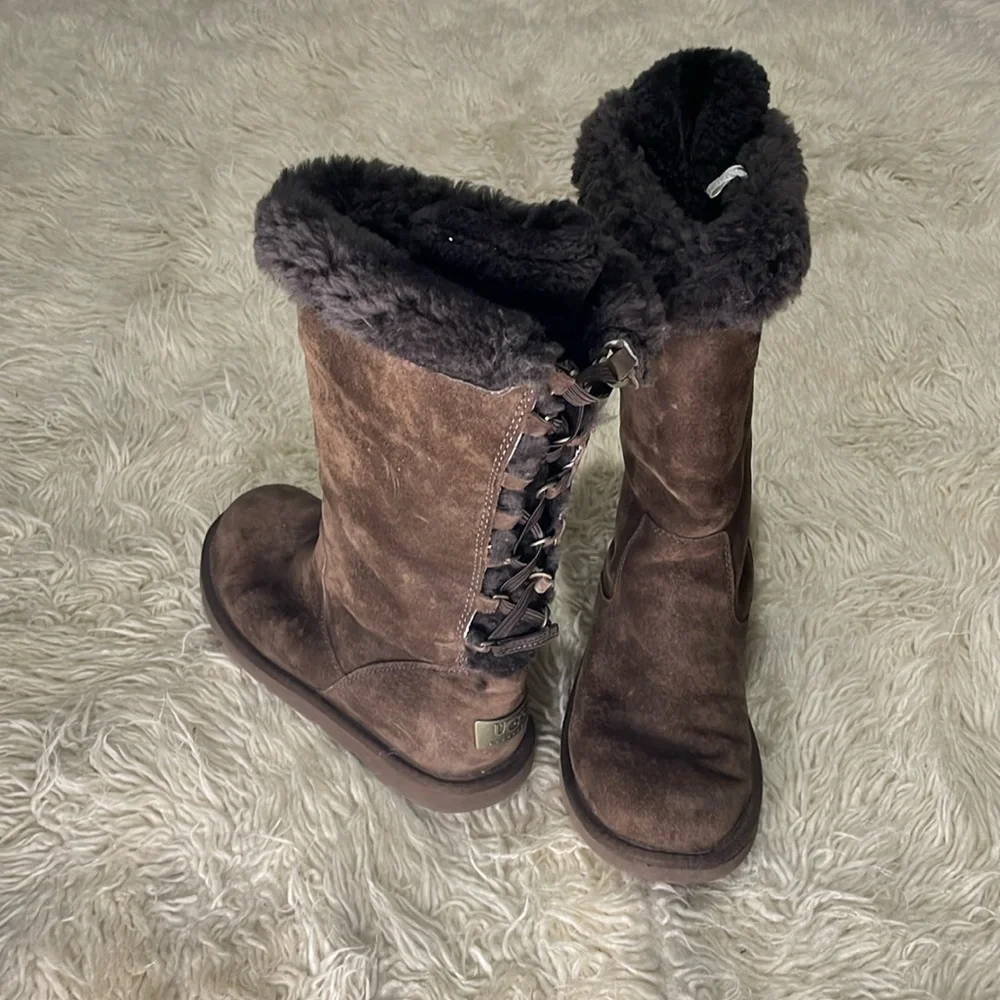 Ugg Boots women’s tall boots 7 brown Sherpa sheepskin 12”